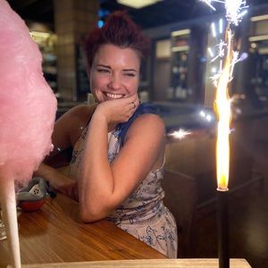 Meet your Posher, Anna